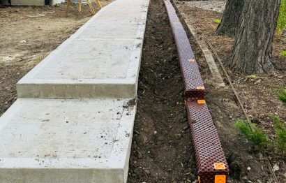 wooden retaining wall